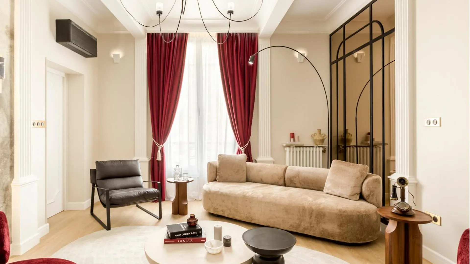 Merveil - Signature Suite - Champs Elysees -Kleber Paříž
