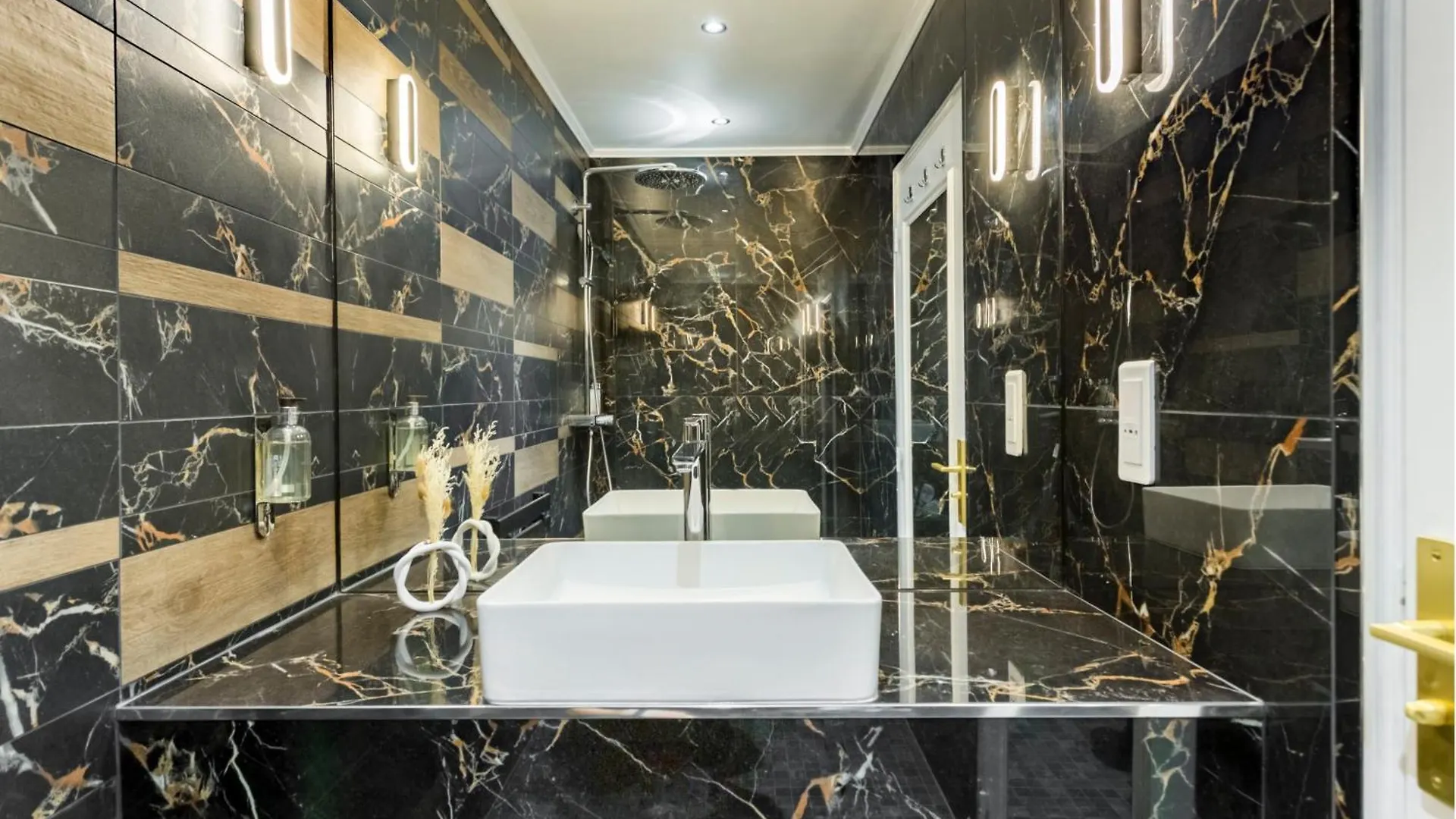 Merveil - Signature Suite - Champs Elysees -Kleber Paris 0*,